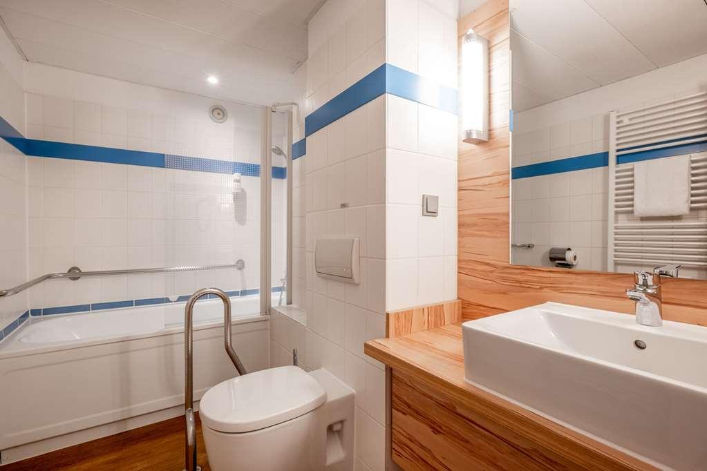 Quality Hotel, Star Inn Premium BRE Room photo