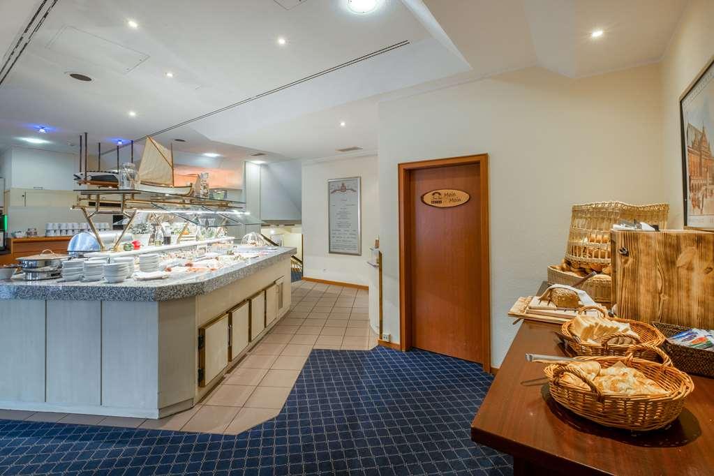 Quality Hotel, Star Inn Premium BRE Restaurant photo