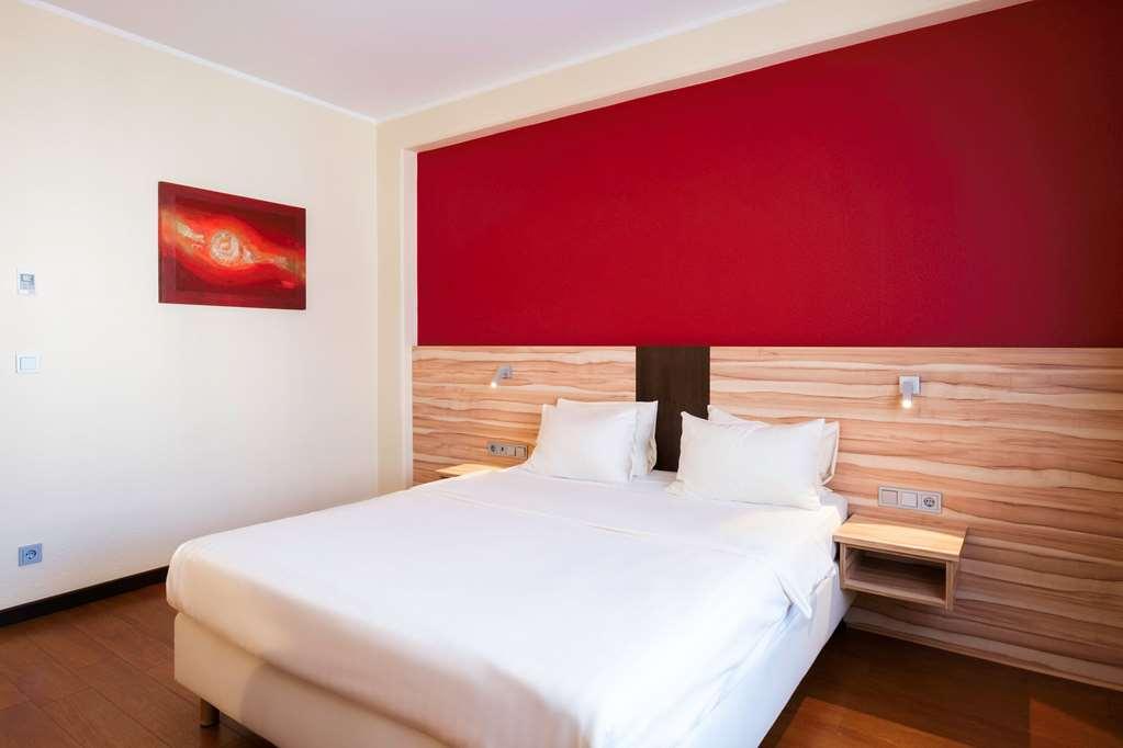 Quality Hotel, Star Inn Premium BRE Room photo