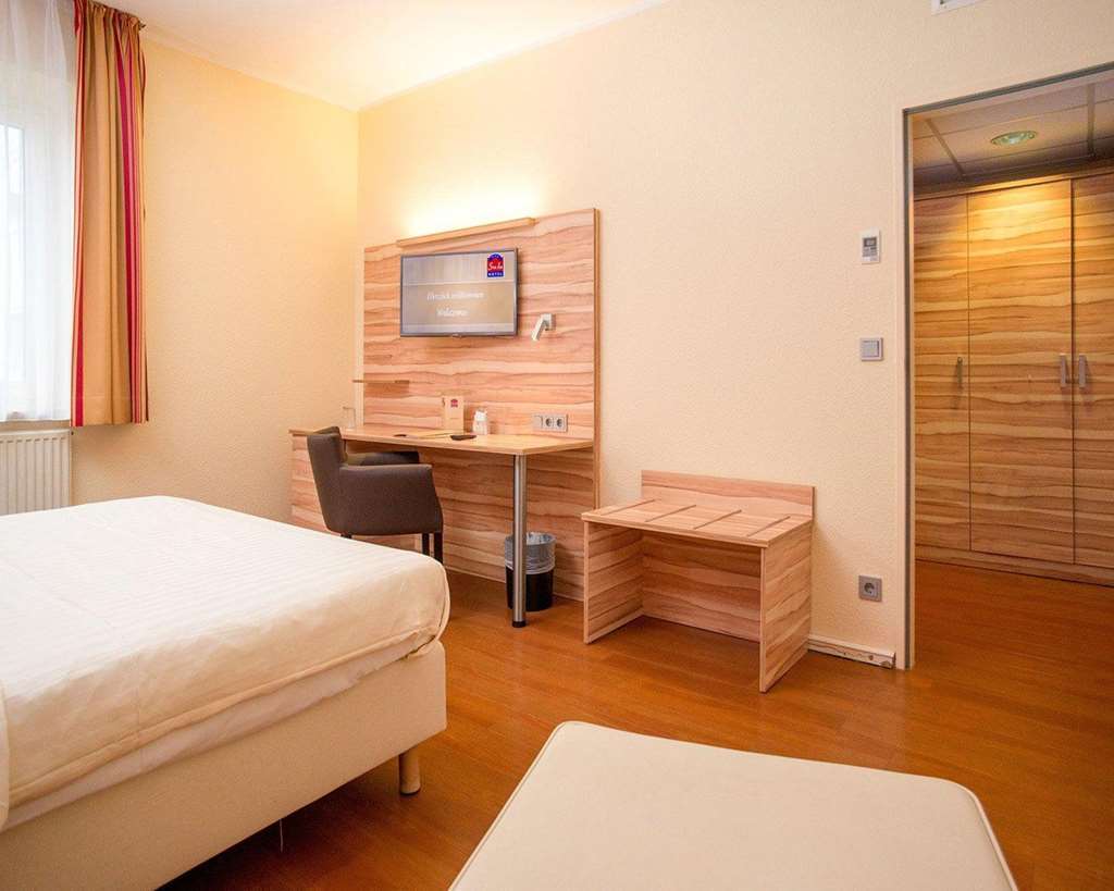 Quality Hotel, Star Inn Premium BRE Room photo