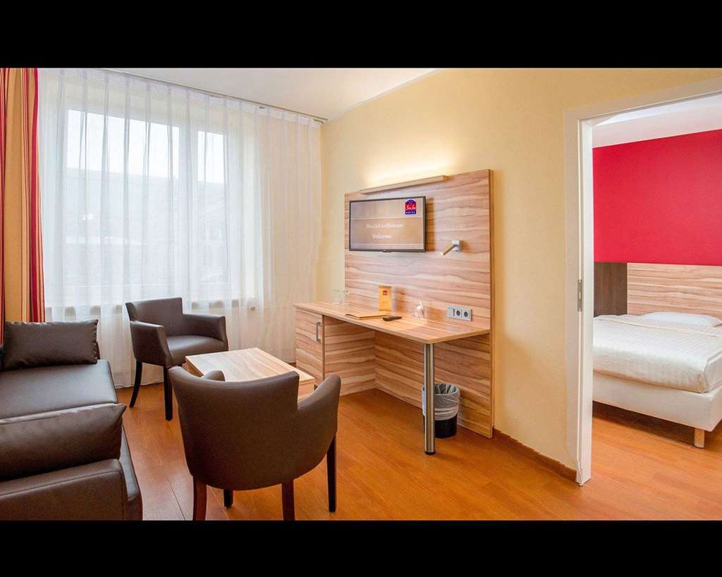 Quality Hotel, Star Inn Premium BRE Room photo