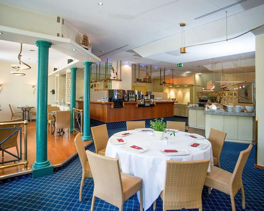 Quality Hotel, Star Inn Premium BRE Restaurant photo